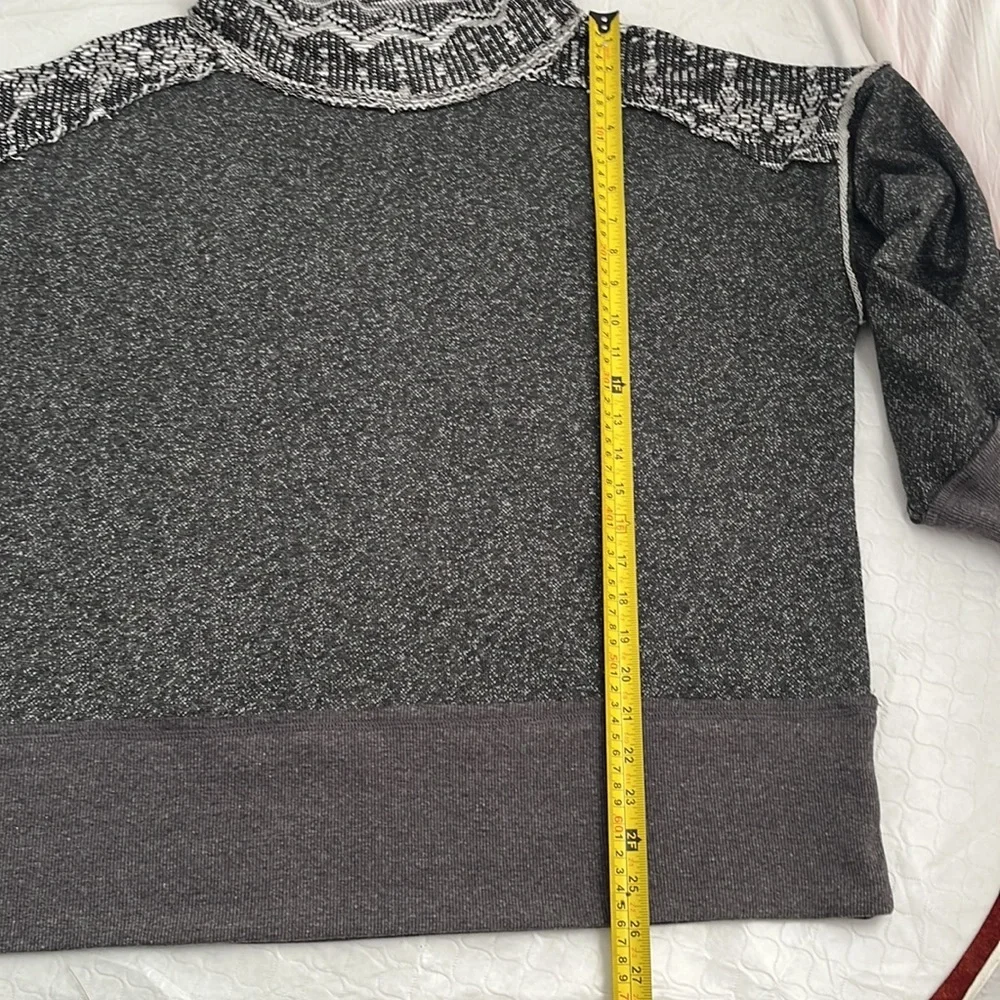 Oddy black and gray heather cowl neck knit top - Picture 6 of 9